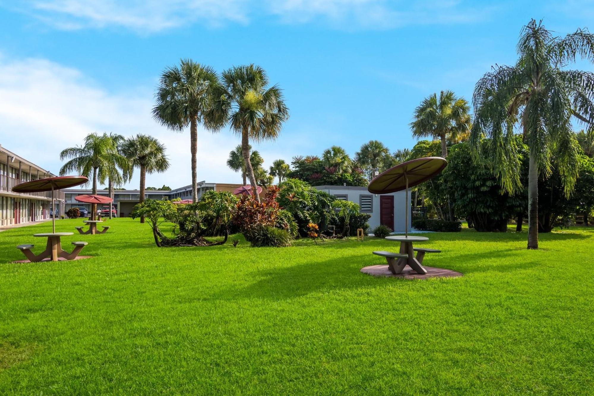 Red Roof Inn Vero Beach - I-95 מראה חיצוני תמונה